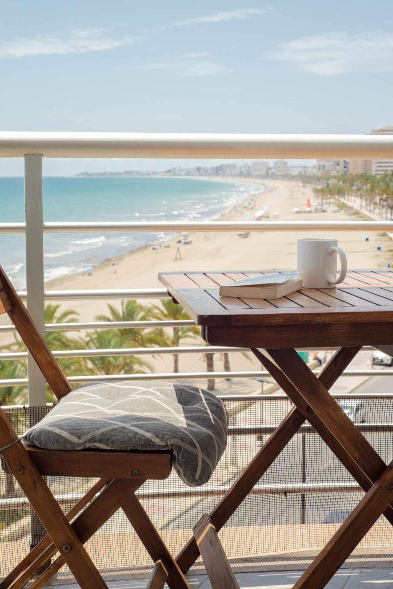Atico Frente Al Mar 2 Terrazas Barbacoa Y Parking Sujeto A Disponibilidad Apartment Ел Кампело Екстериор снимка