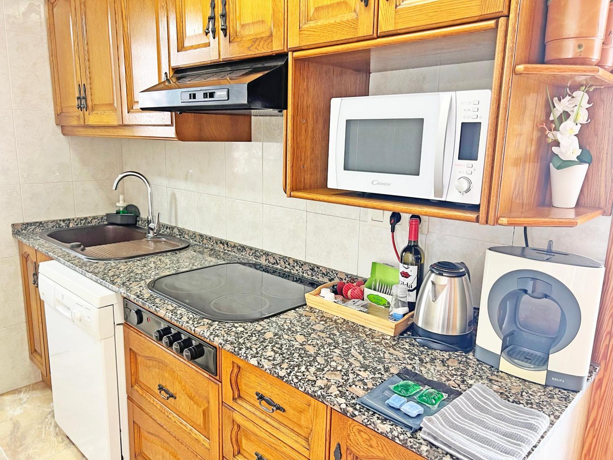 Atico Frente Al Mar 2 Terrazas Barbacoa Y Parking Sujeto A Disponibilidad Apartment Ел Кампело Екстериор снимка