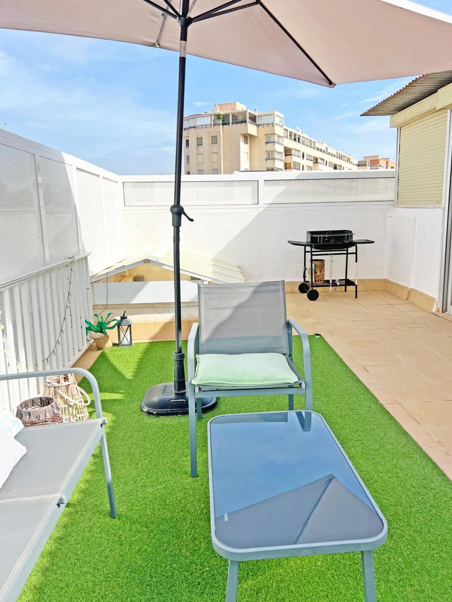 Atico Frente Al Mar 2 Terrazas Barbacoa Y Parking Sujeto A Disponibilidad Apartment Ел Кампело Екстериор снимка